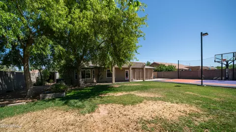Exterior - 11223 E Ramona Ave, Mesa, AZ 85212 photo 4 of 8