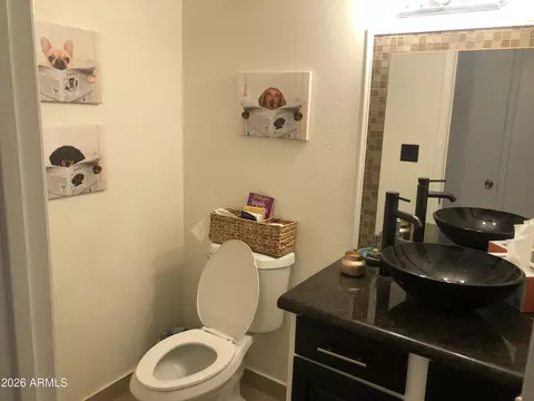 Bath - 1446 E Grovers Ave #9, Phoenix, AZ 85022 photo 3 of 3