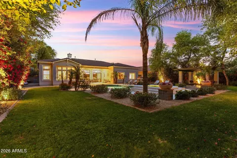 Exterior - 4262 E Meadowview Dr, Gilbert, AZ 85298 photo 5 of 15
