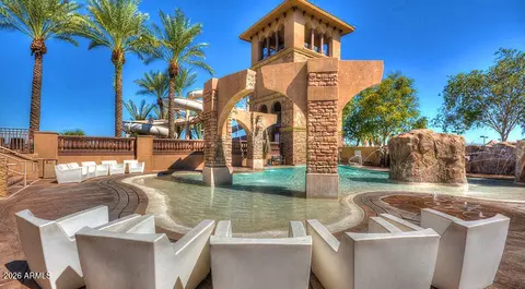 Exterior - 4262 E Meadowview Dr, Gilbert, AZ 85298 photo 11 of 15