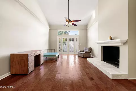 Living - 4446 E Camelback Rd #103, Phoenix, AZ 85018 photo 1 of 4