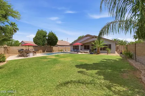 1097 W Page Ave, Gilbert, AZ 85233 photo 4