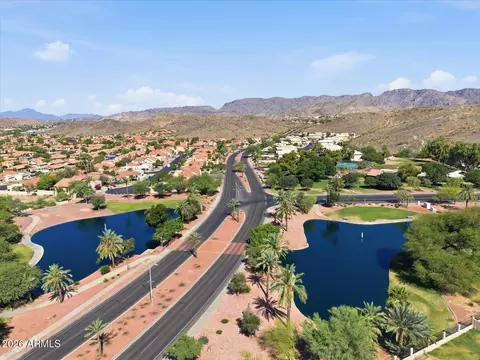 View/Area - 4313 E Raven Rd, Phoenix, AZ 85044 photo 10 of 10