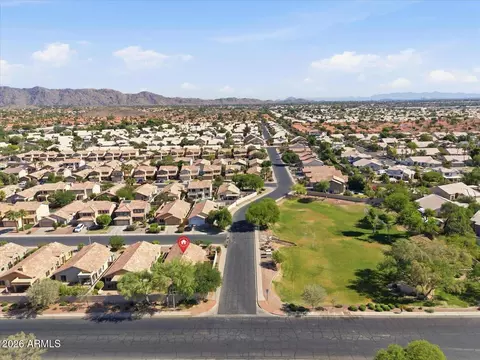 View/Area - 4313 E Raven Rd, Phoenix, AZ 85044 photo 4 of 10