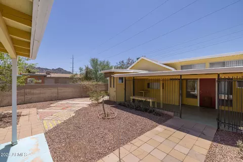 Exterior - 1116 E Cinnabar Ave, Phoenix, AZ 85020 photo 2 of 7
