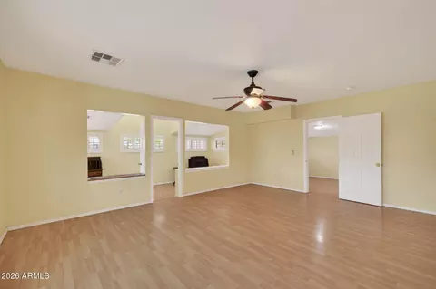 Living - 1116 E Cinnabar Ave, Phoenix, AZ 85020 photo 4 of 8