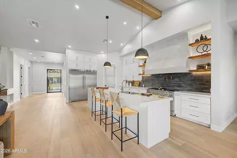 Kitchen - 5145 E Pinchot Ave, Phoenix, AZ 85018 photo 1 of 1