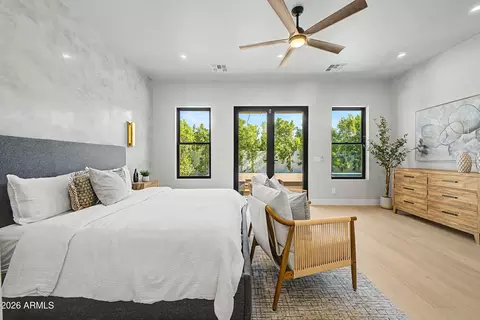 Bedroom - 5145 E Pinchot Ave, Phoenix, AZ 85018 photo 1 of 3