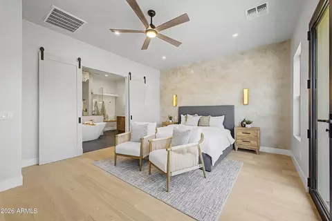 Bedroom - 5145 E Pinchot Ave, Phoenix, AZ 85018 photo 2 of 3
