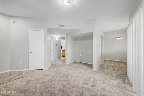 Living - 3434 E Baseline Rd #164, Phoenix, AZ 85042 photo 4 of 4