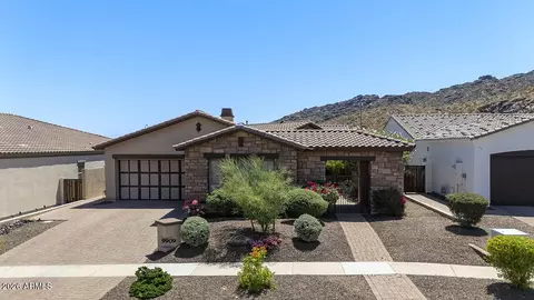 9909 S 6th Pl, Phoenix, AZ 85042