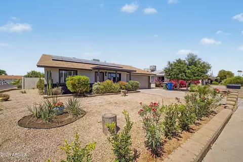 4350 W Mescal St, Glendale, AZ 85304