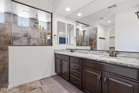 Bath - 9710 E Tumbleweed Ave, Mesa, AZ 85212 photo 4 of 5