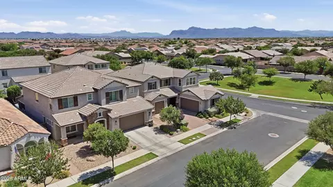 View/Area - 9710 E Tumbleweed Ave, Mesa, AZ 85212 photo 6 of 12