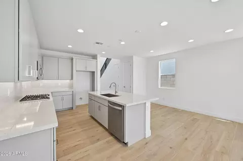 Kitchen - 6250 S Archer --, Mesa, AZ 85212 photo 3 of 6