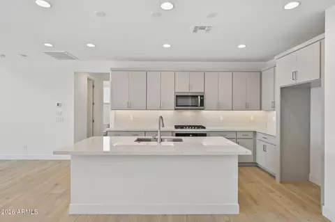 Kitchen - 6250 S Archer --, Mesa, AZ 85212 photo 6 of 6