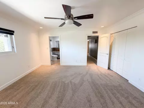 Bedroom - 2244 E Nicolet Ave, Phoenix, AZ 85020 photo 3 of 8