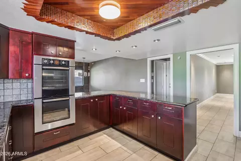 Kitchen - 2244 E Nicolet Ave, Phoenix, AZ 85020 photo 2 of 2