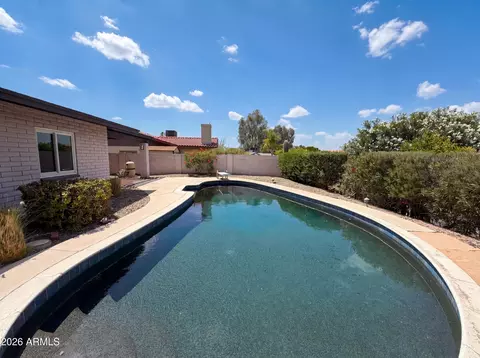 Exterior - 2244 E Nicolet Ave, Phoenix, AZ 85020 photo 9 of 10