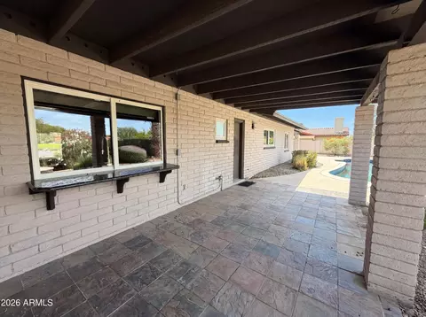 Exterior - 2244 E Nicolet Ave, Phoenix, AZ 85020 photo 6 of 10