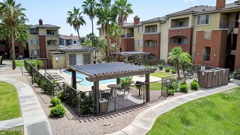 Exterior - 5401 E Van Buren St #3077, Phoenix, AZ 85008 photo 8 of 17