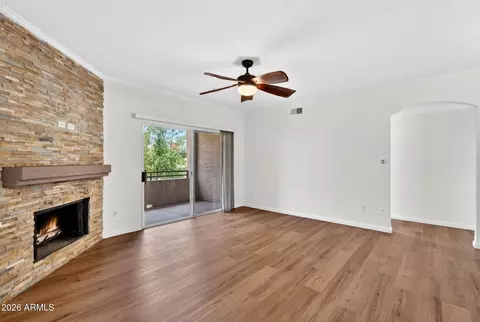 Living - 5401 E Van Buren St #3077, Phoenix, AZ 85008 photo 2 of 5
