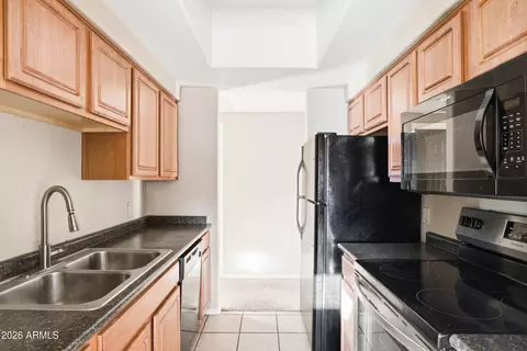 Kitchen - 3434 E Baseline Rd #264, Phoenix, AZ 85042 photo 1 of 2
