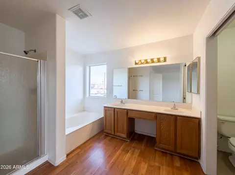 Bath - 2753 E Northridge Cir, Mesa, AZ 85213 photo 3 of 5