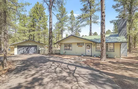 3909 E Pine Cone Dr, Williams, AZ 86046