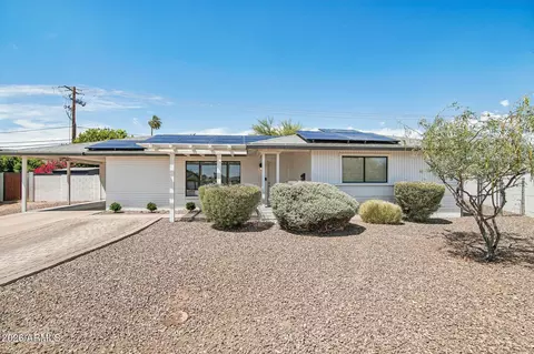 2715 N 38th Pl, Phoenix, AZ 85008