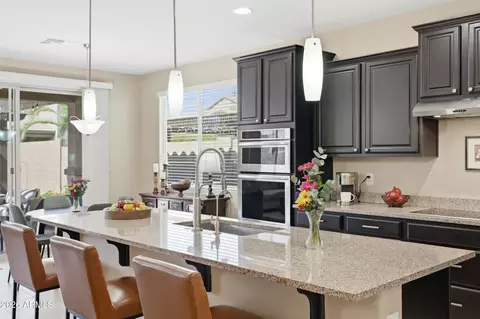 Kitchen - 3642 E Ficus Way, Gilbert, AZ 85298 photo 3 of 6