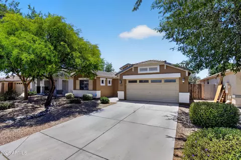 1401 E Jeanne Ln, San Tan Valley, AZ 85140