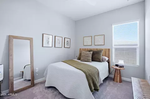 Bedroom - 5963 E Lone Cactus Rd, Phoenix, AZ 85054 photo 1 of 3