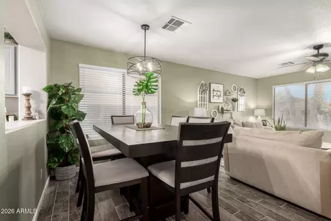 Dining - 920 E Pima Ave, Apache Junction, AZ 85119 photo 1 of 1
