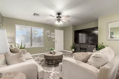 Living - 920 E Pima Ave, Apache Junction, AZ 85119 photo 2 of 2