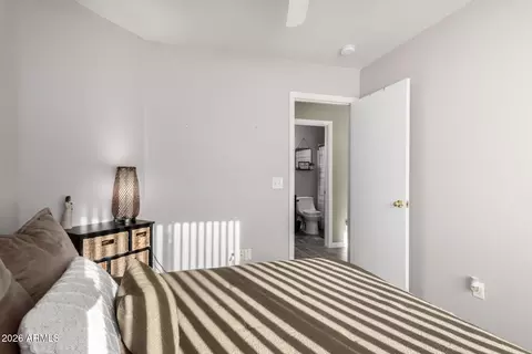 Bedroom - 920 E Pima Ave, Apache Junction, AZ 85119 photo 5 of 7