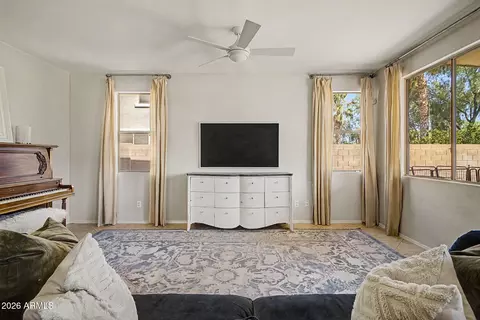 Living - 4071 E Sundance Ct, Gilbert, AZ 85297 photo 2 of 4