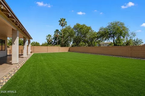 Exterior - 4071 E Sundance Ct, Gilbert, AZ 85297 photo 4 of 7