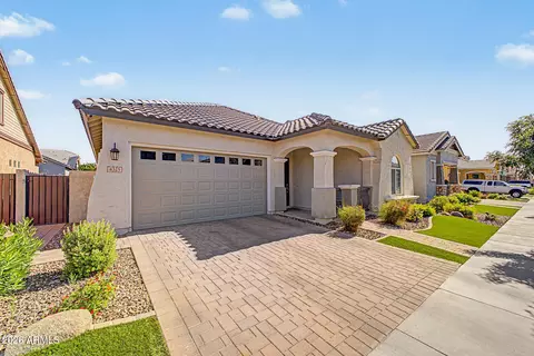 4325 E Boston St E, Gilbert, AZ 85295