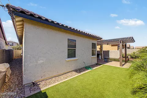 Exterior - 4325 E Boston St E, Gilbert, AZ 85295 photo 6 of 8