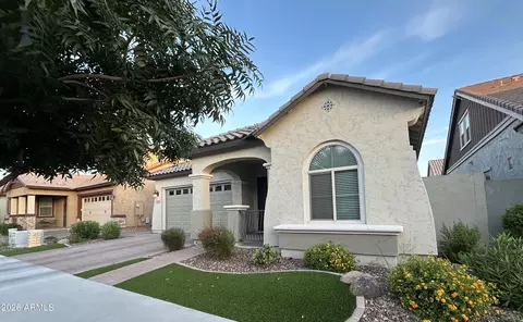 4325 E Boston St E, Gilbert, AZ 85295