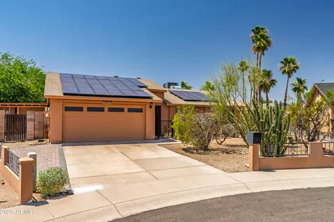 10020 S 46th Pl, Phoenix, AZ 85044