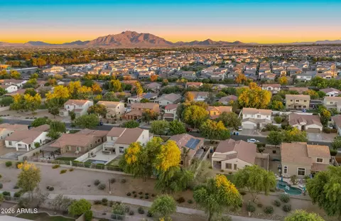 View/Area - 1444 E Azalea Dr, Gilbert, AZ 85298 photo 3 of 8