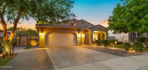 Exterior - 1444 E Azalea Dr, Gilbert, AZ 85298 photo 2 of 15