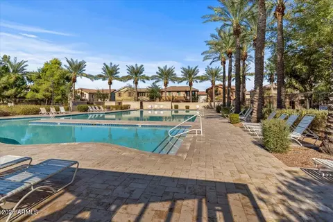 902 S Annie Ln, Gilbert, AZ 85296 photo 39