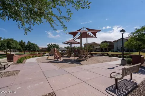 902 S Annie Ln, Gilbert, AZ 85296 photo 43