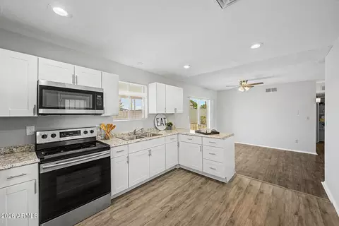 1510 S Lawther Dr, Apache Junction, AZ 85120