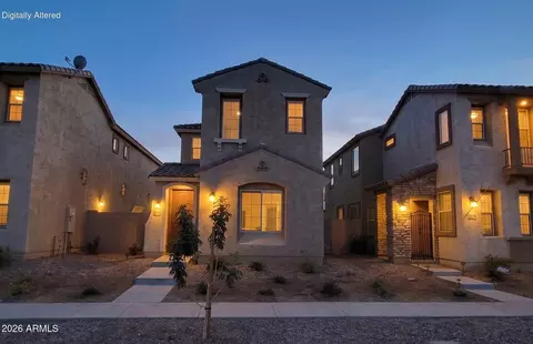 1944 N 77th Gln, Phoenix, AZ 85035