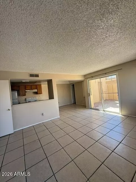 Living - 4411 E Pueblo Ave, Phoenix, AZ 85040 photo 1 of 3