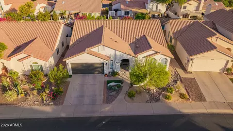 View/Area - 4037 E Nambe St, Phoenix, AZ 85044 photo 8 of 14